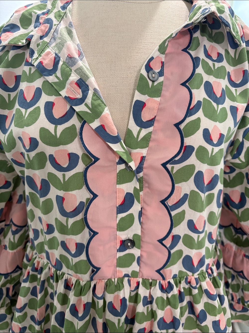 💚 CUTE ENTRO DRESS - Picture 2 of 7